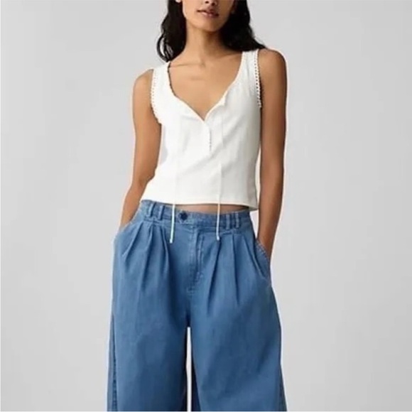 DOEN x GAP Pointelle Tank - Barely Worn - Picture 3 of 6